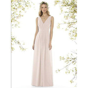 Social Bridesmaids V-Neck Long Chiffon Dress Blush Size 8 $320